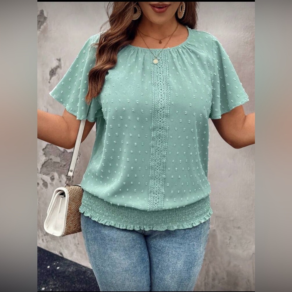 SHEIN Mint Green Swiss Dot Lace-Trim Flutter Sleeve Top